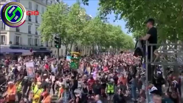 Huge protests in Paris, France go unreported by the fake mainstream media